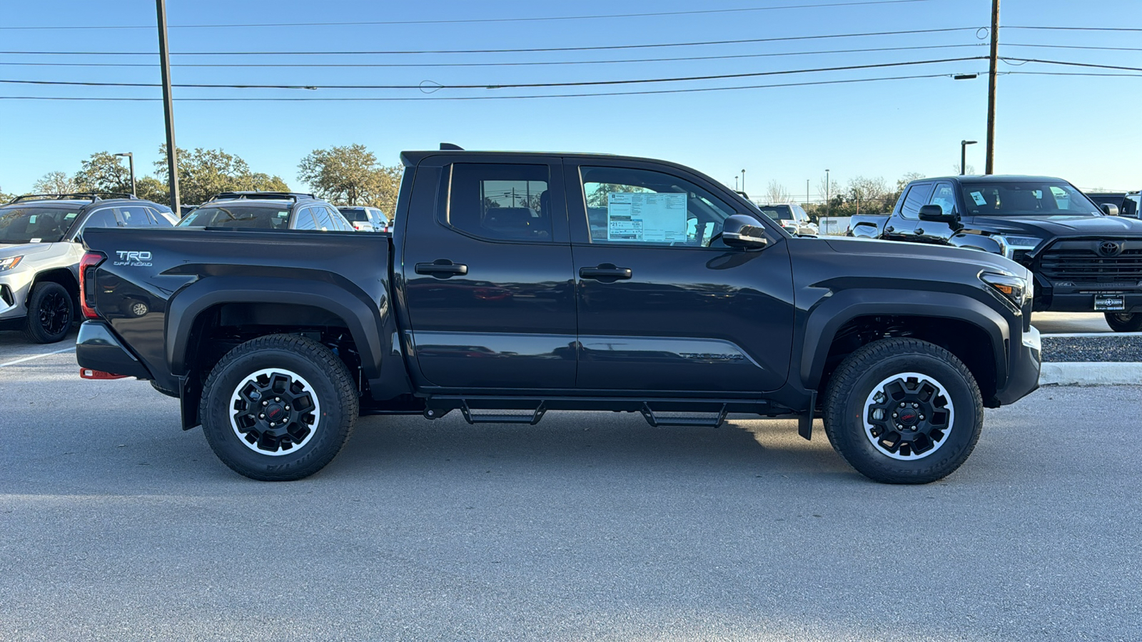 2024 Toyota Tacoma TRD Off-Road 8