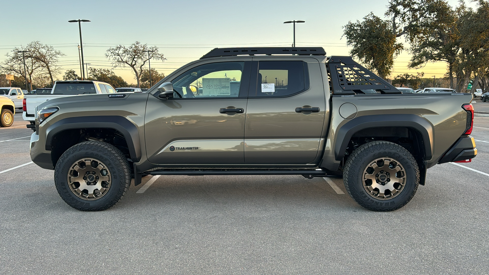 2024 Toyota Tacoma Hybrid Trailhunter 4