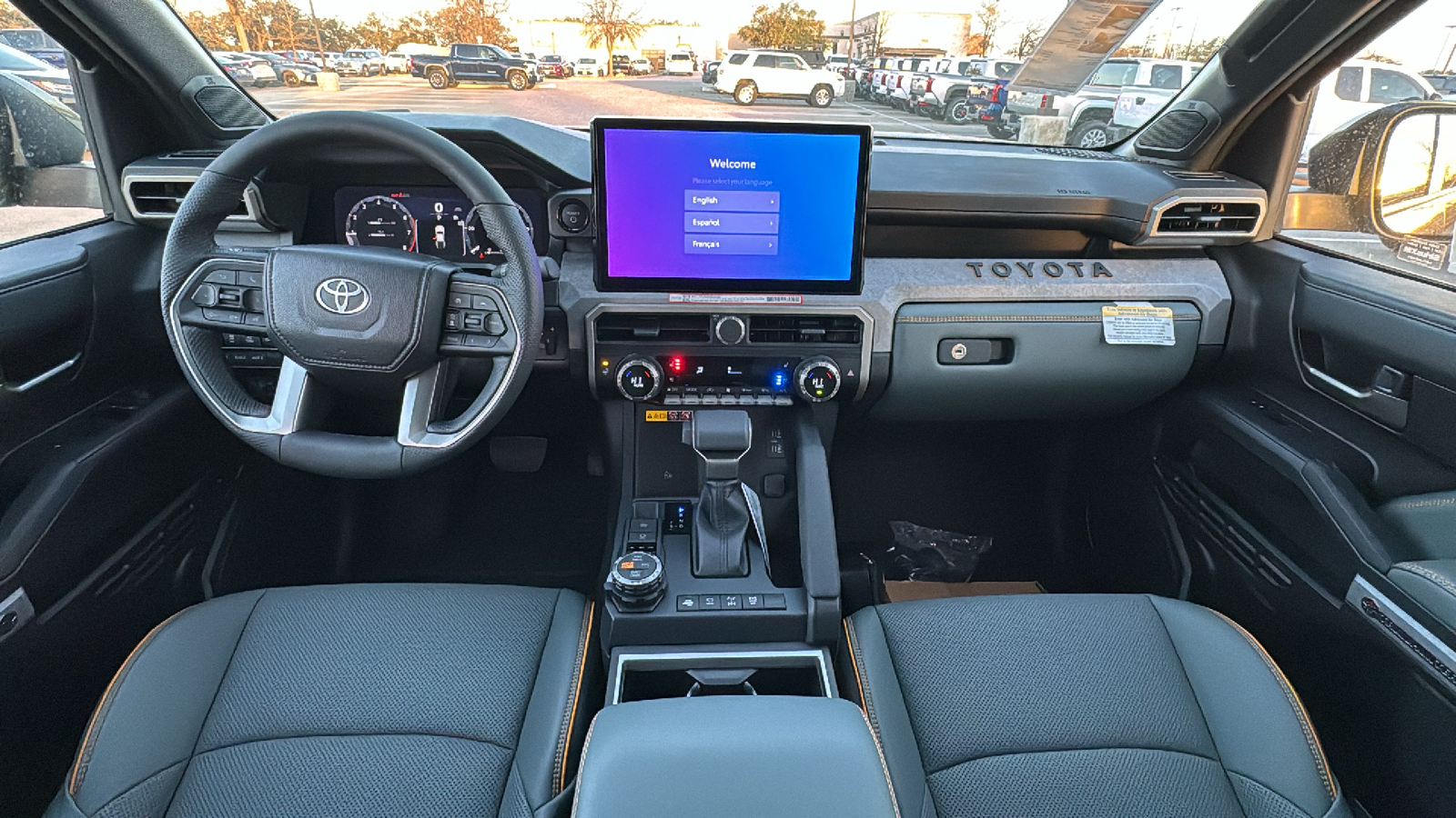 2024 Toyota Tacoma Hybrid Trailhunter 16