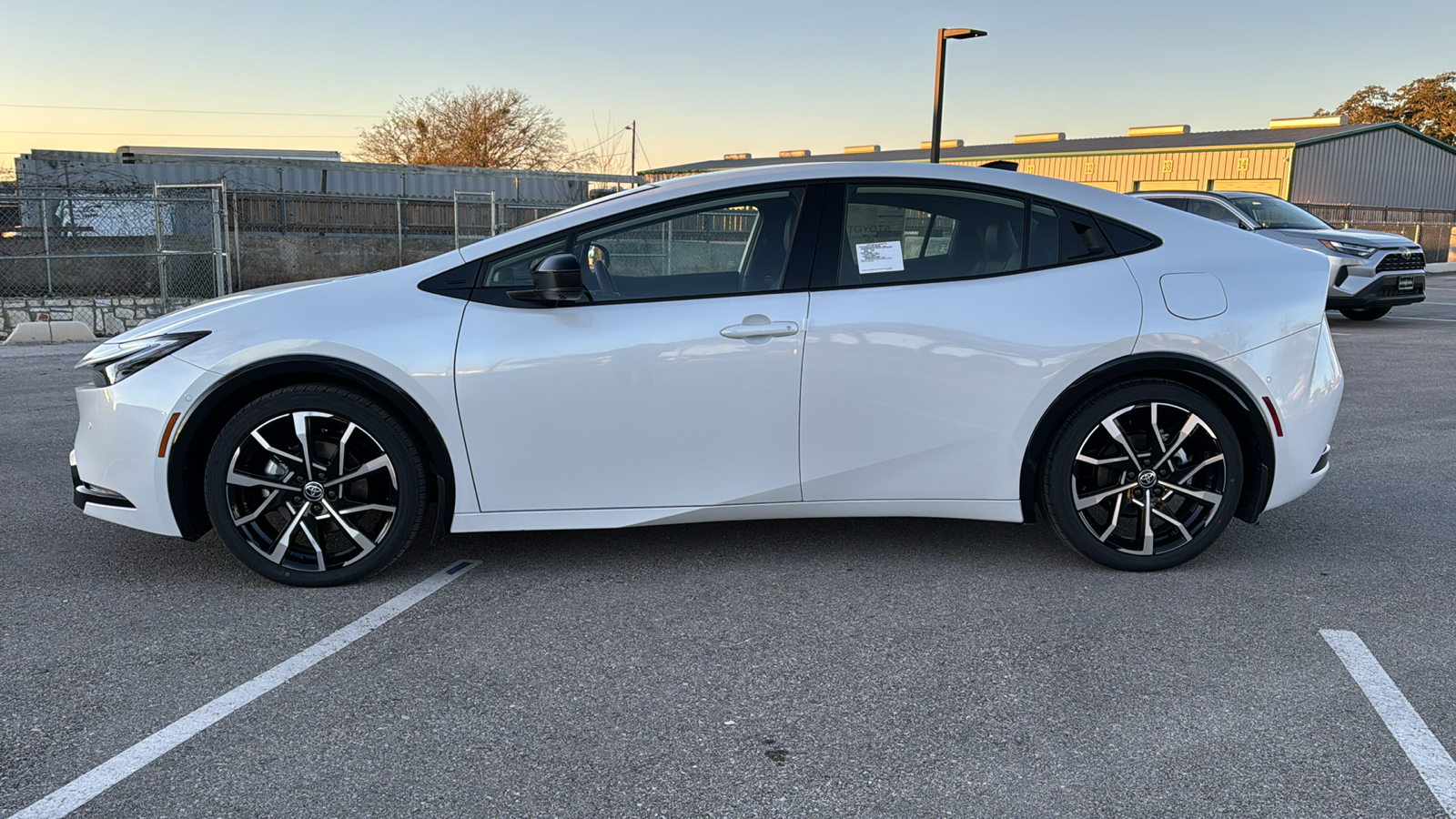 2024 Toyota Prius Prime XSE Premium 4