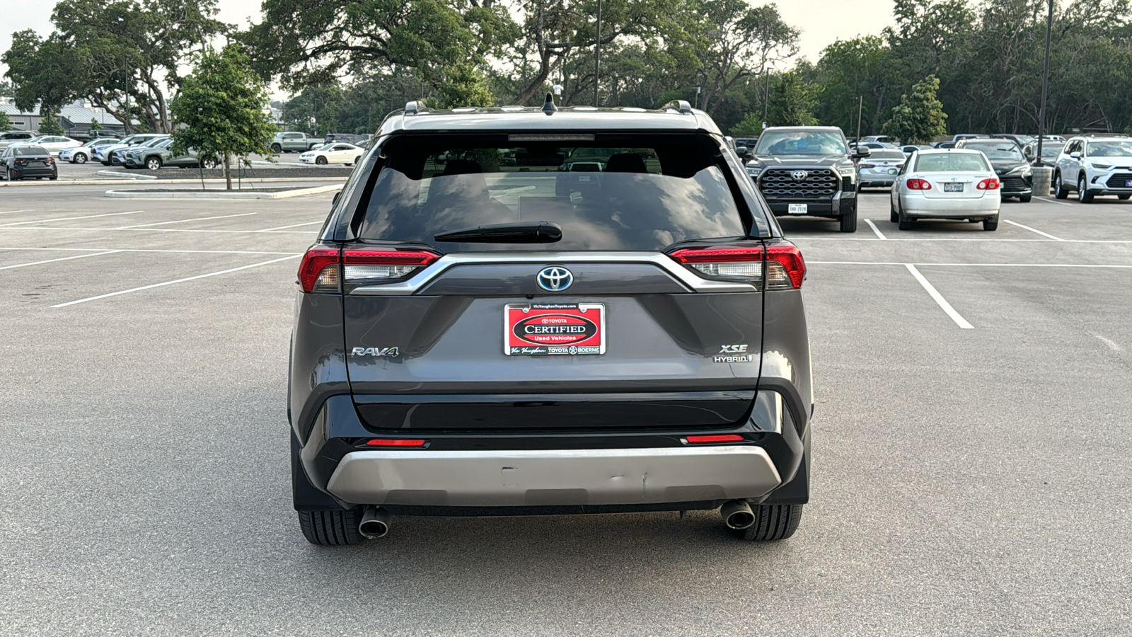 2022 Toyota RAV4 Hybrid XSE 6