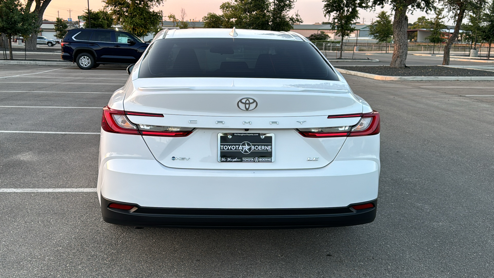 2025 Toyota Camry LE 6