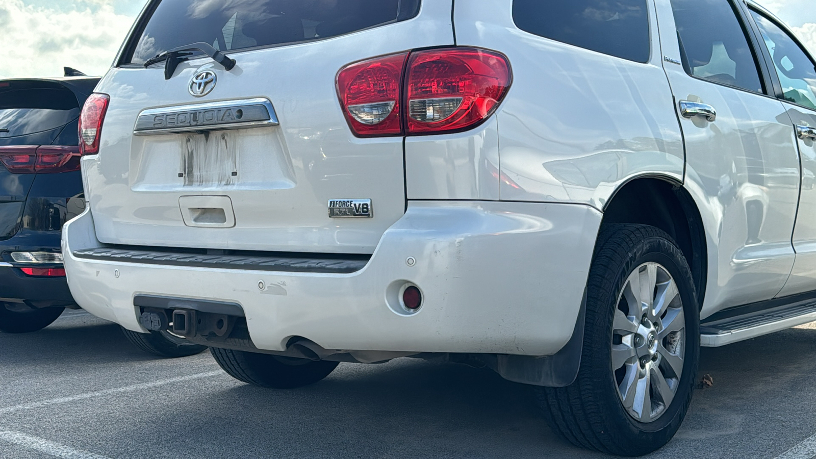 2011 Toyota Sequoia Platinum 9