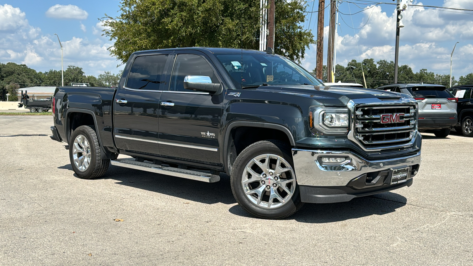 2018 GMC Sierra 1500 SLT 2