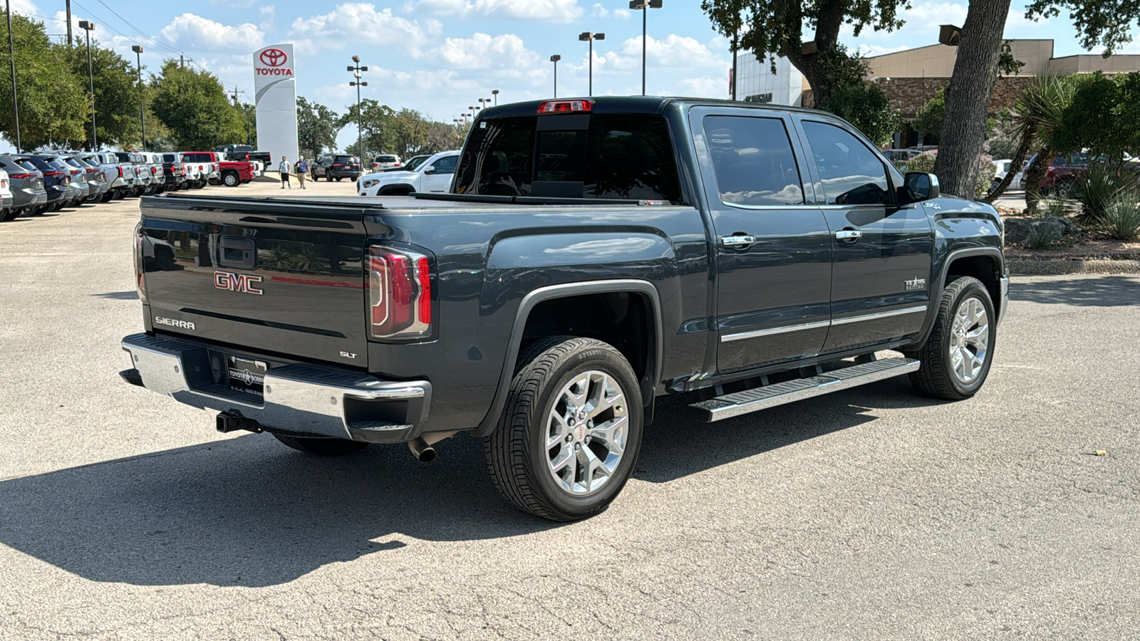 2018 GMC Sierra 1500 SLT 9