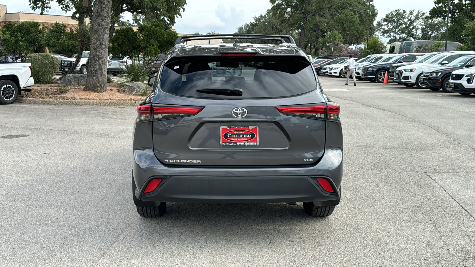 2022 Toyota Highlander XLE 6