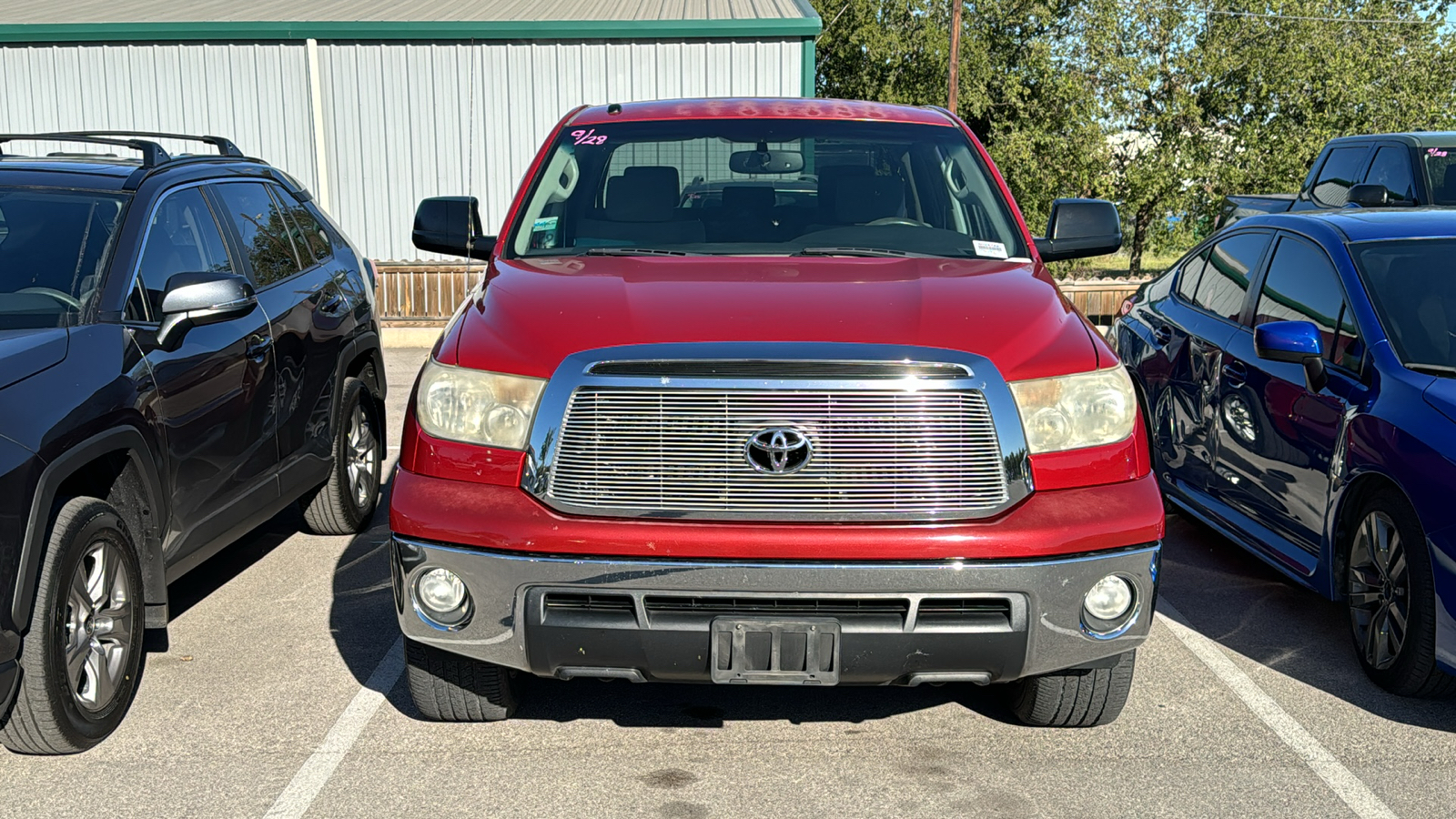 2011 Toyota Tundra Grade 2