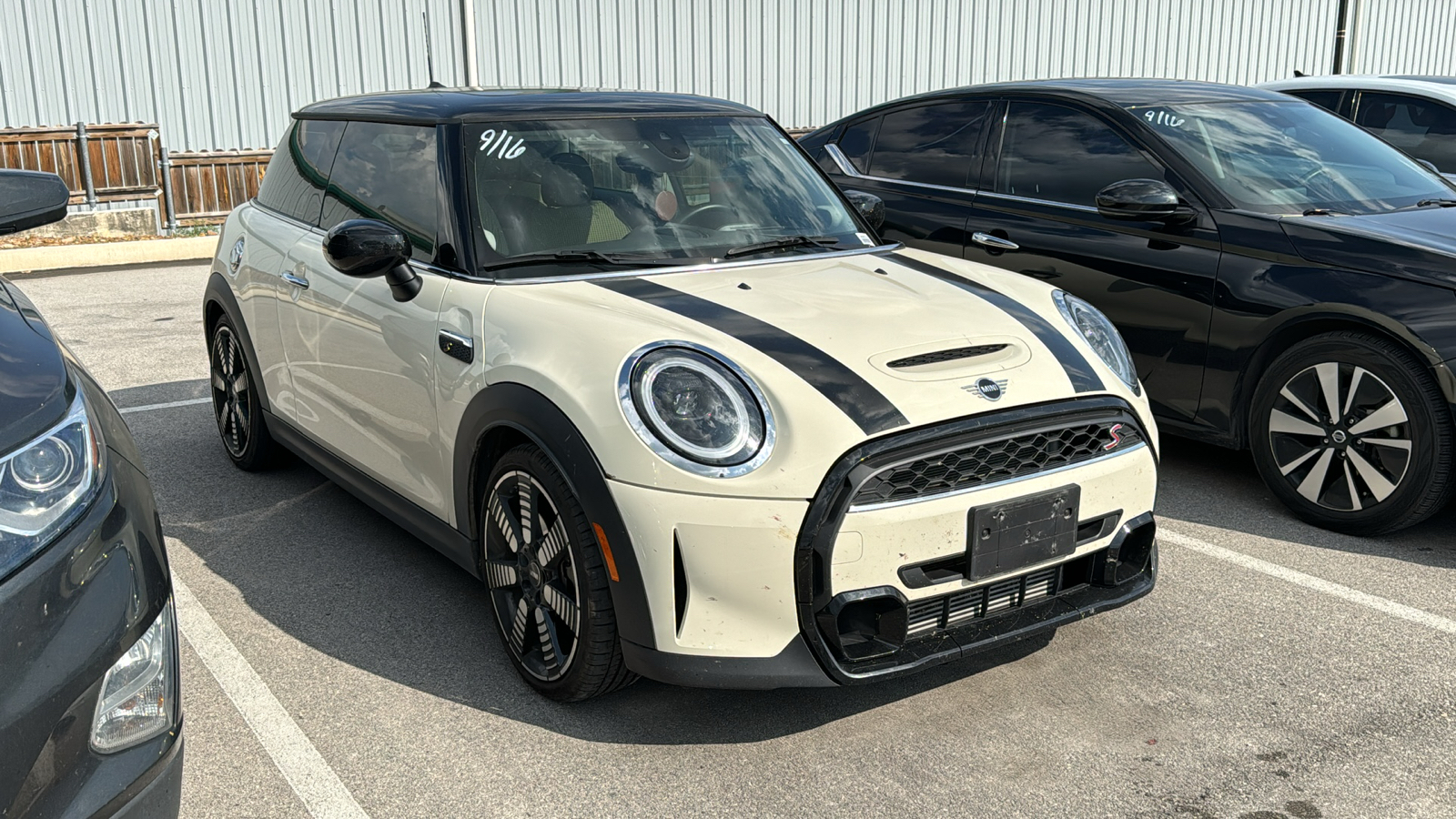 2022 MINI Cooper S Signature 2