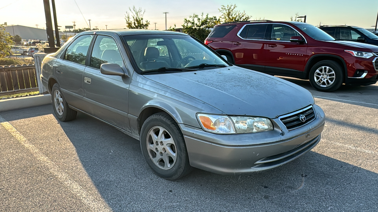 2000 Toyota Camry LE 11