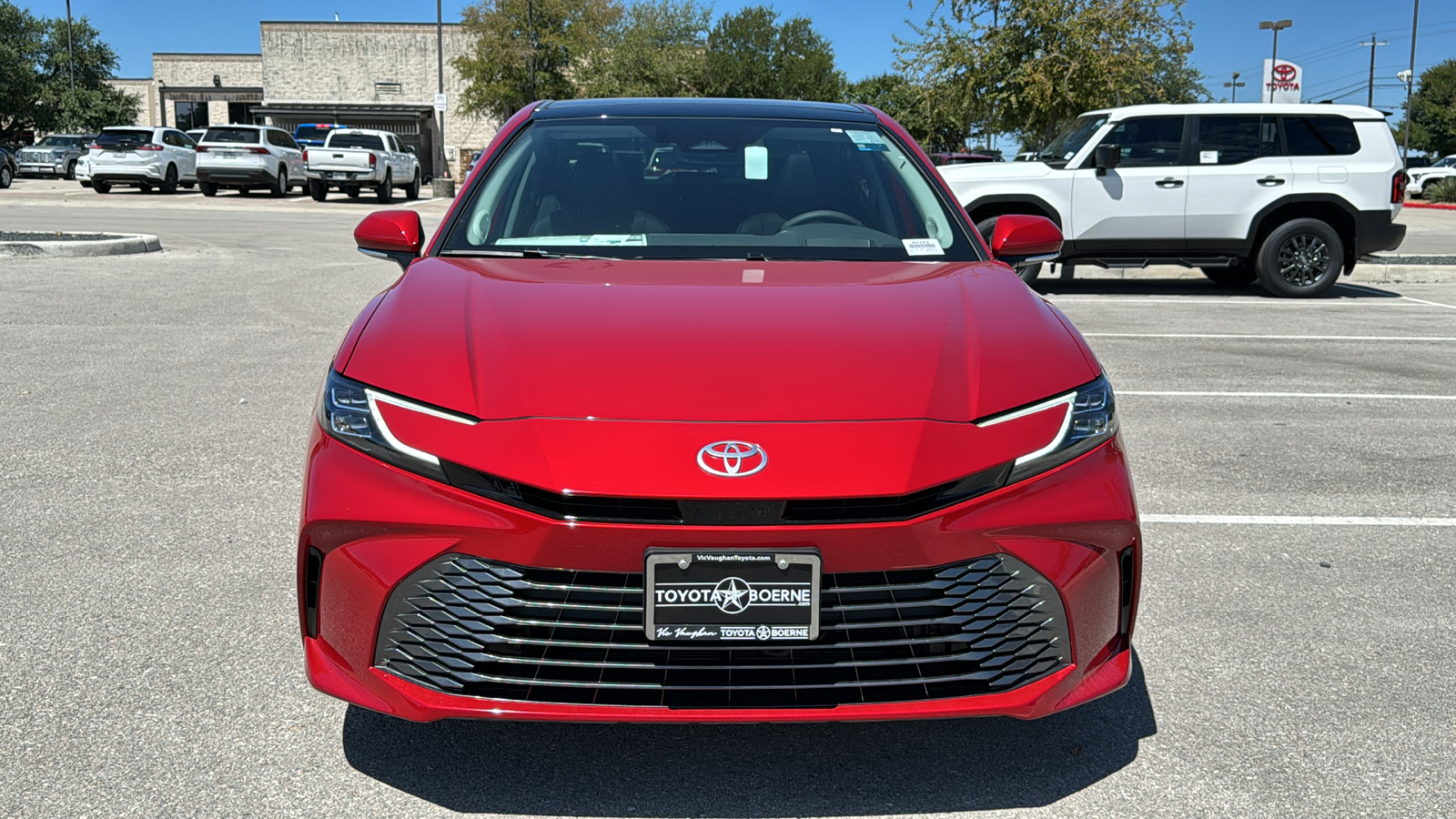 2025 Toyota Camry XLE 2