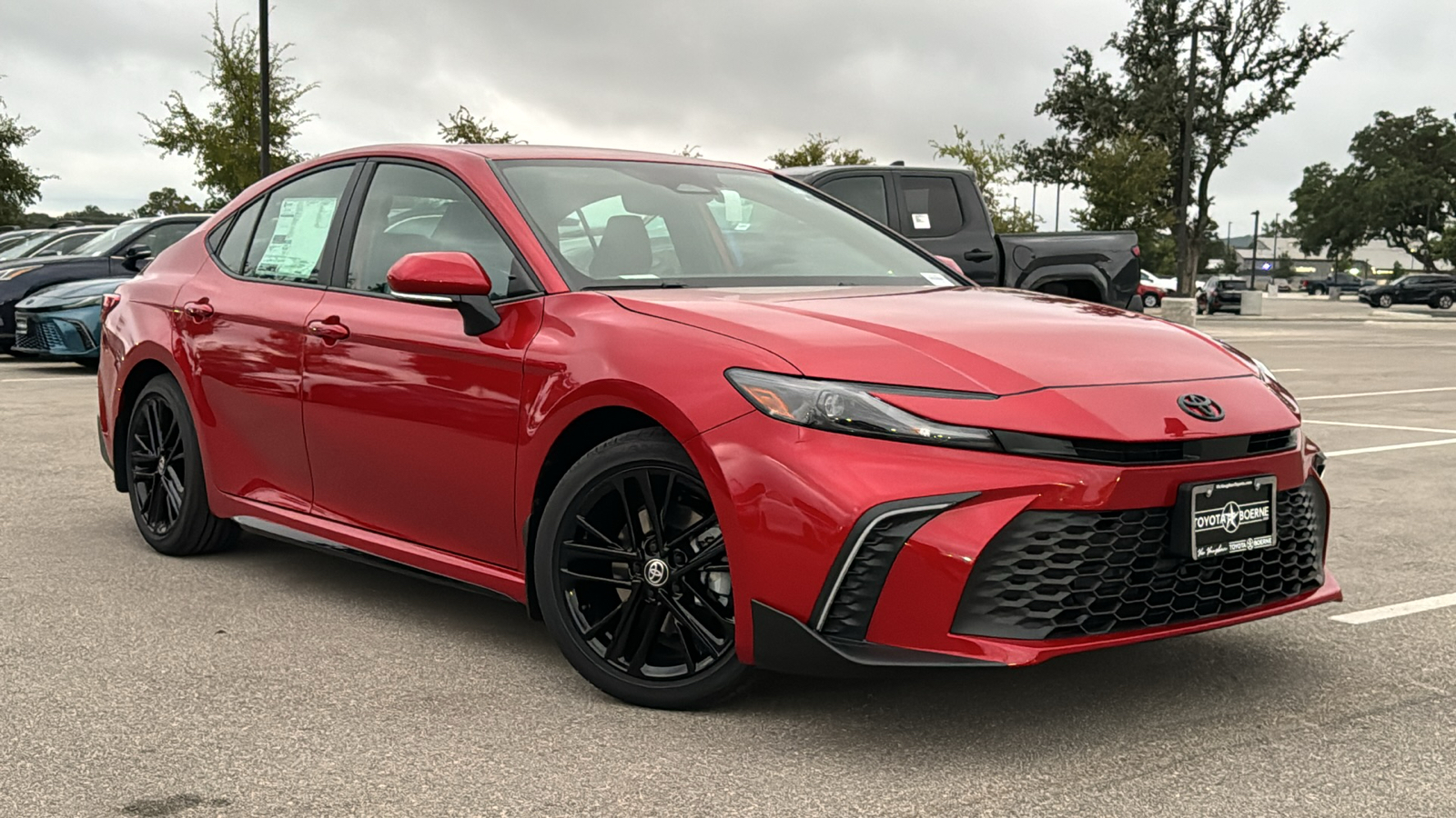 2025 Toyota Camry SE 1