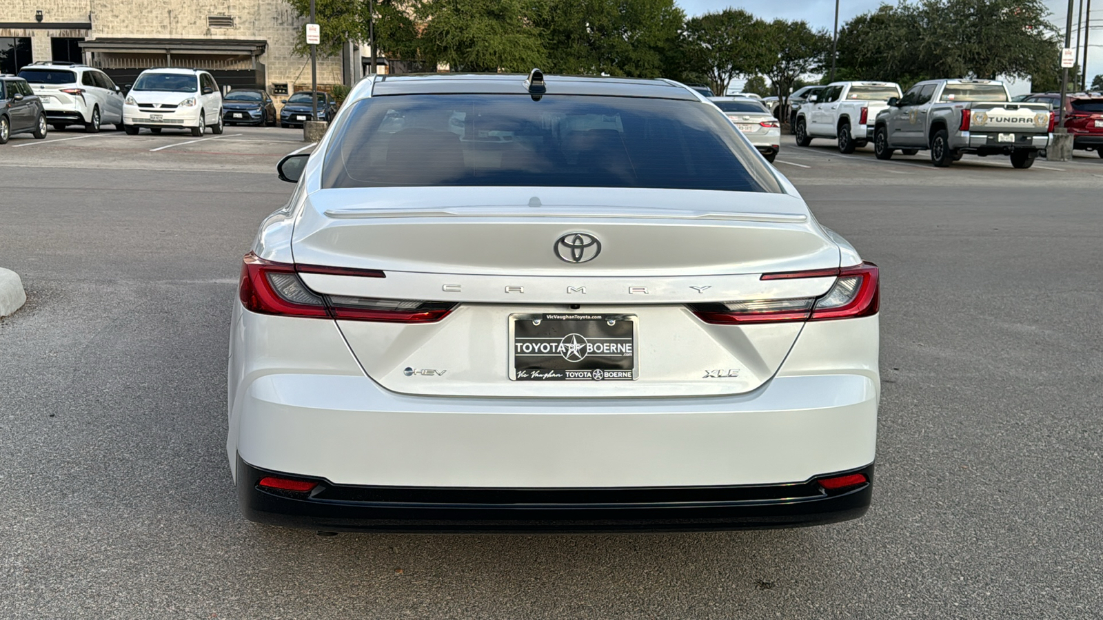 2025 Toyota Camry XLE 6