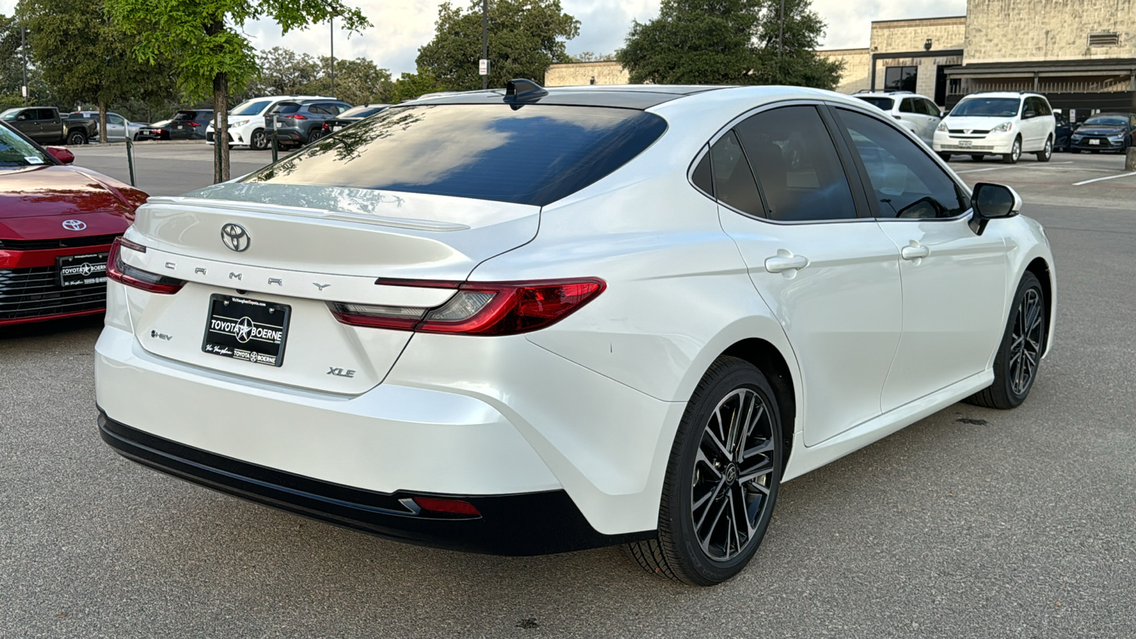 2025 Toyota Camry XLE 7