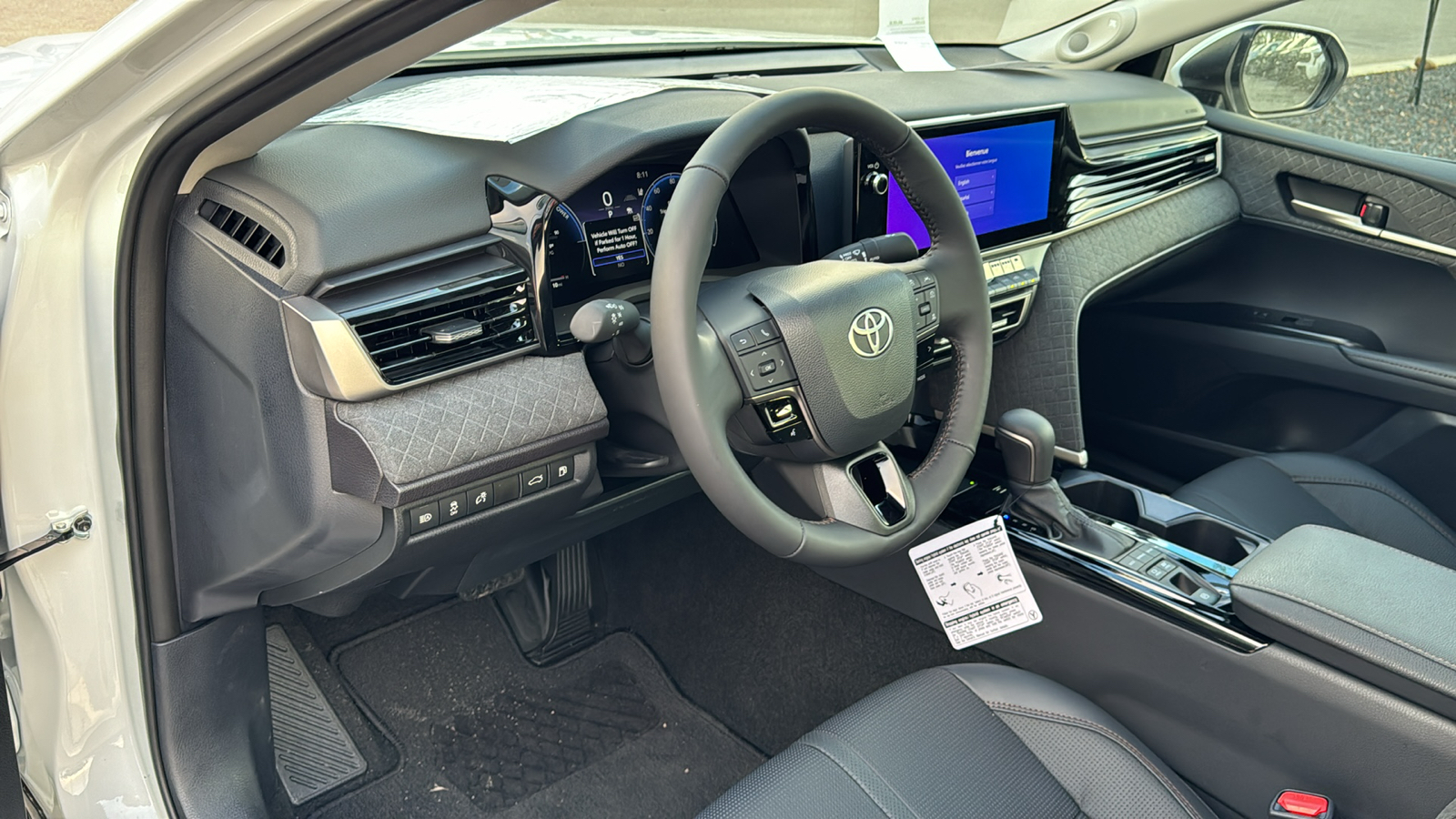 2025 Toyota Camry XLE 12