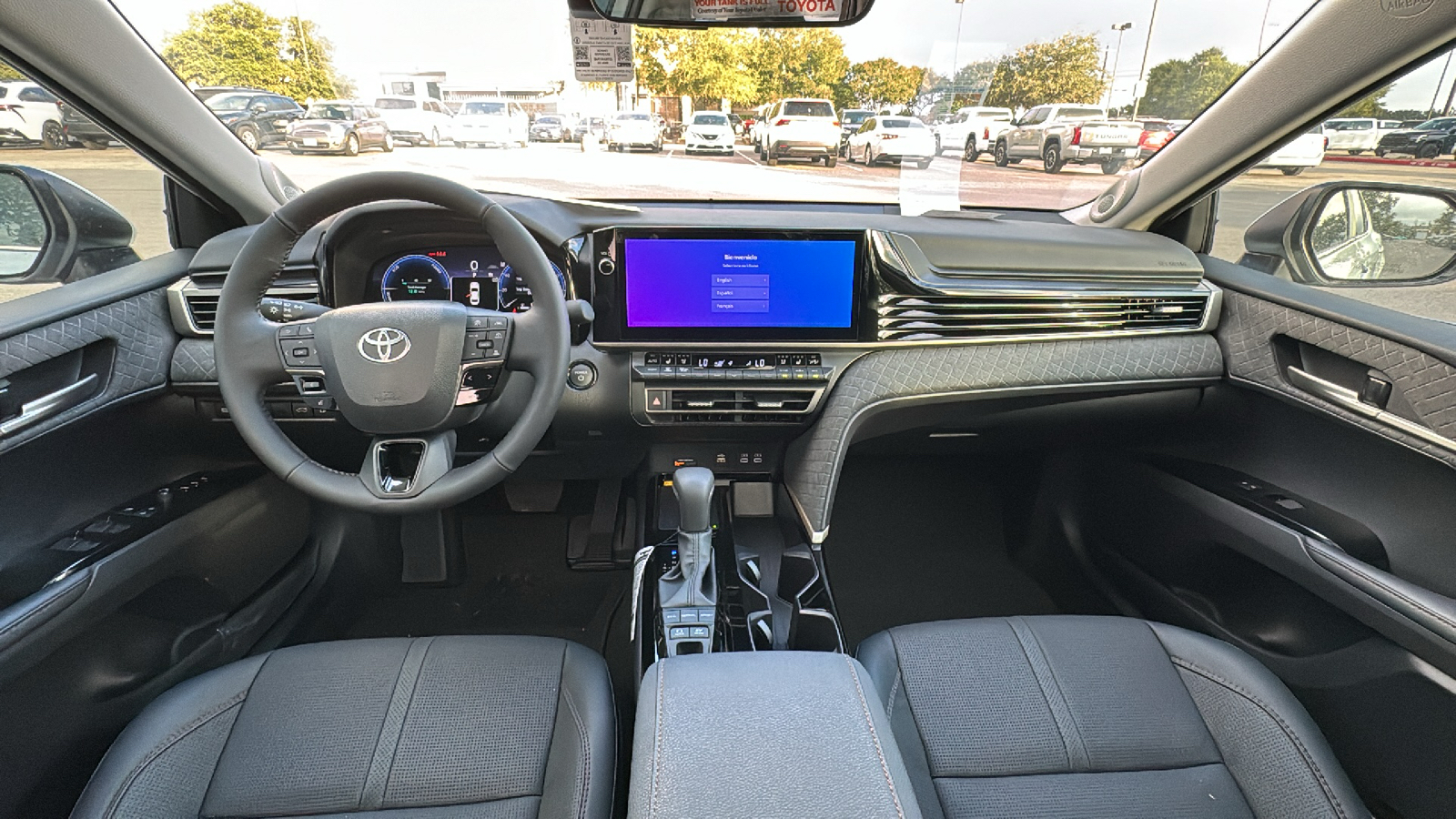 2025 Toyota Camry XLE 16