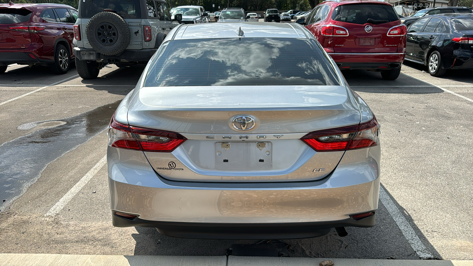 2022 Toyota Camry LE 6