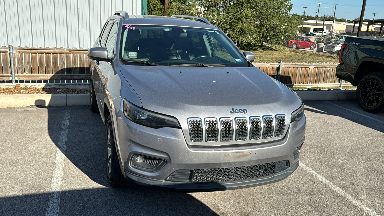 2019 Jeep Cherokee Latitude Plus 2