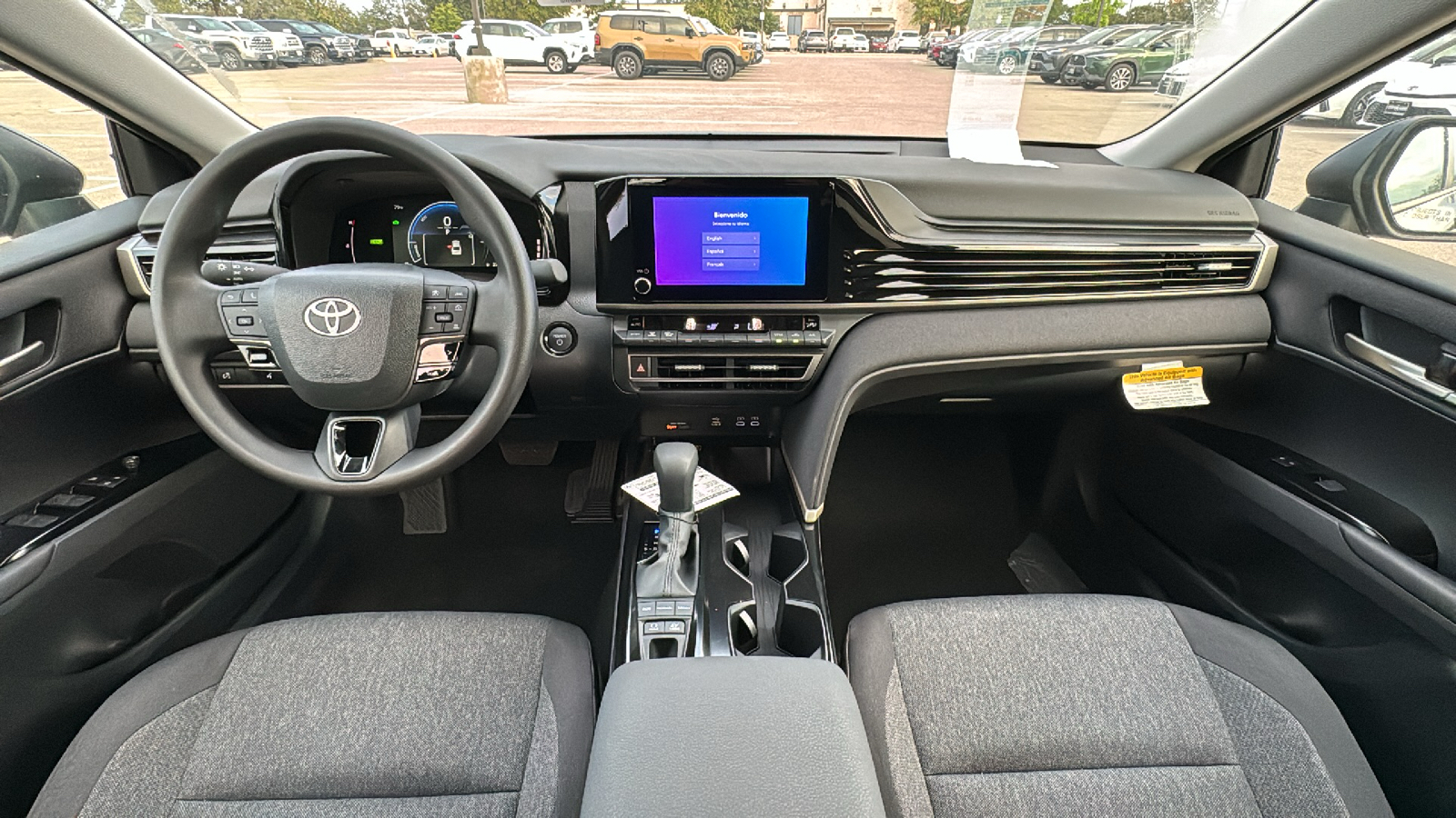 2025 Toyota Camry LE 16