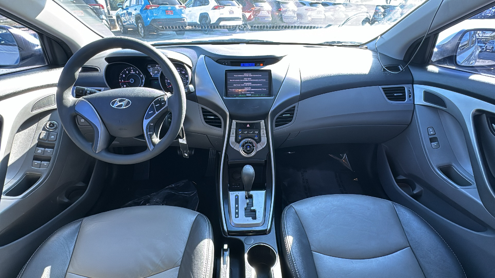 2013 Hyundai Elantra GLS 26