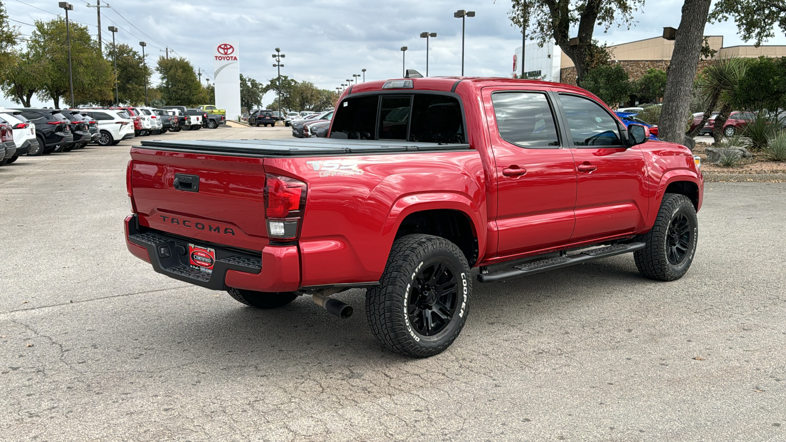 2020 Toyota Tacoma SR 8