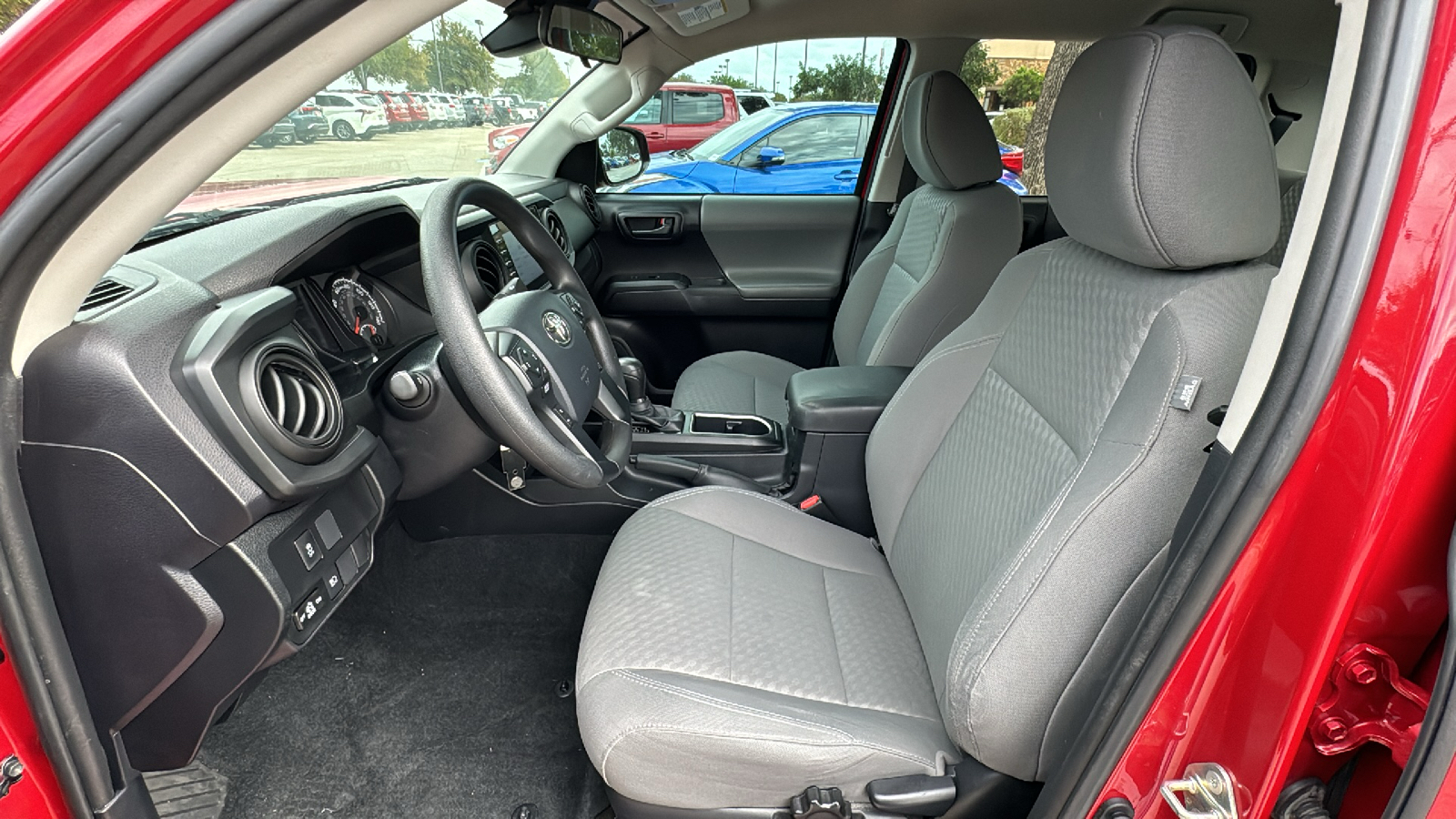 2020 Toyota Tacoma SR 13