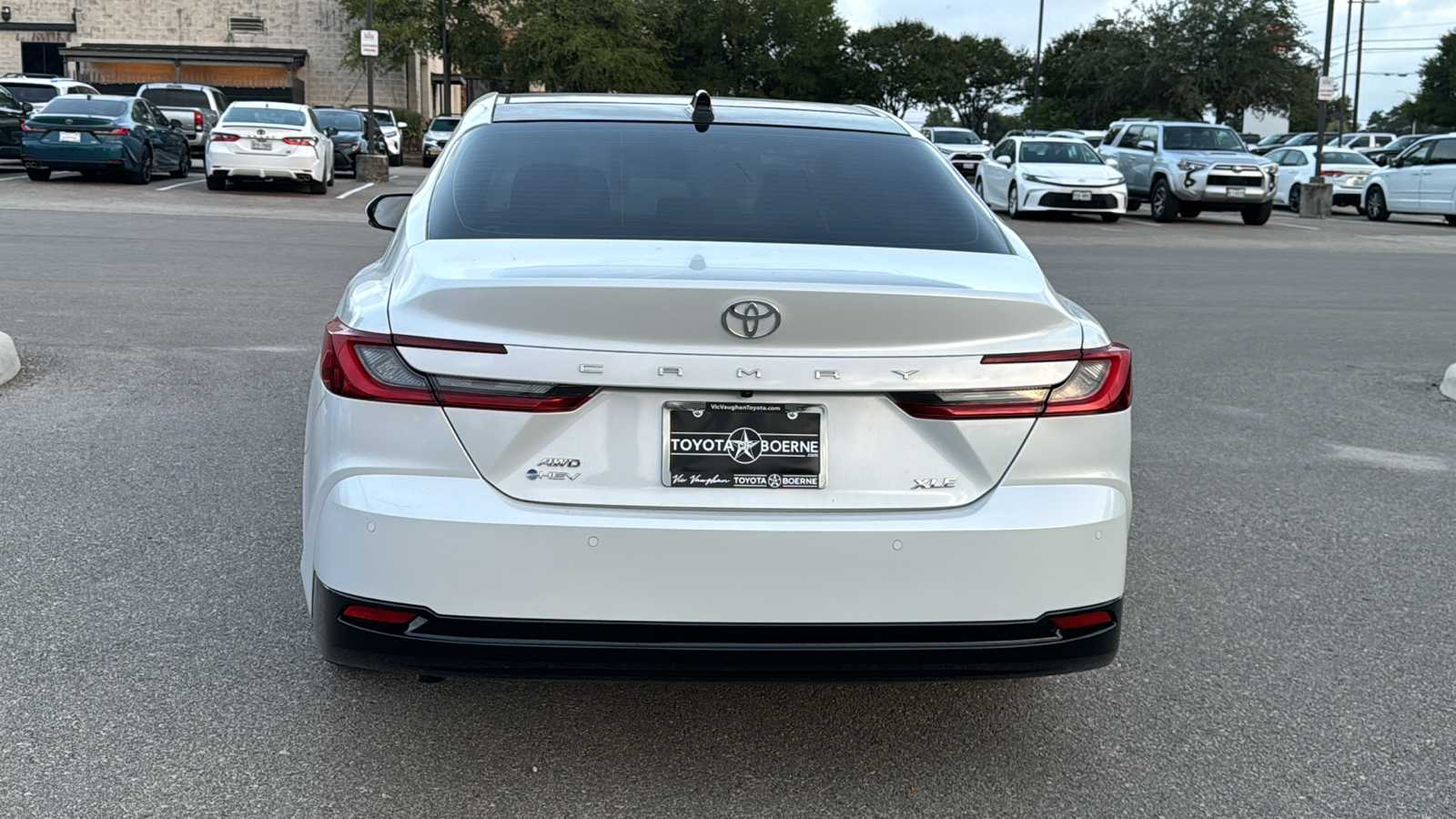 2025 Toyota Camry XLE 6