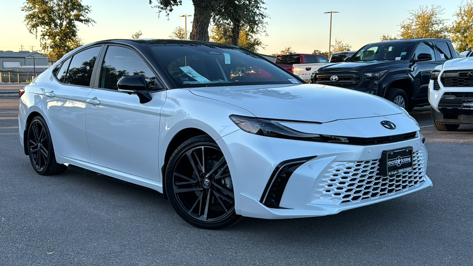 2025 Toyota Camry XSE 2