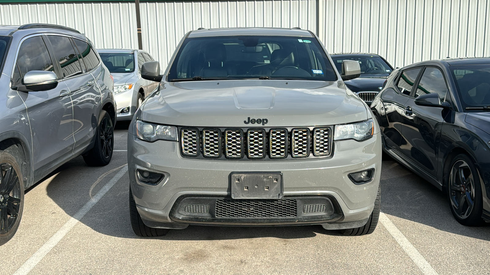 2020 Jeep Grand Cherokee Altitude 2