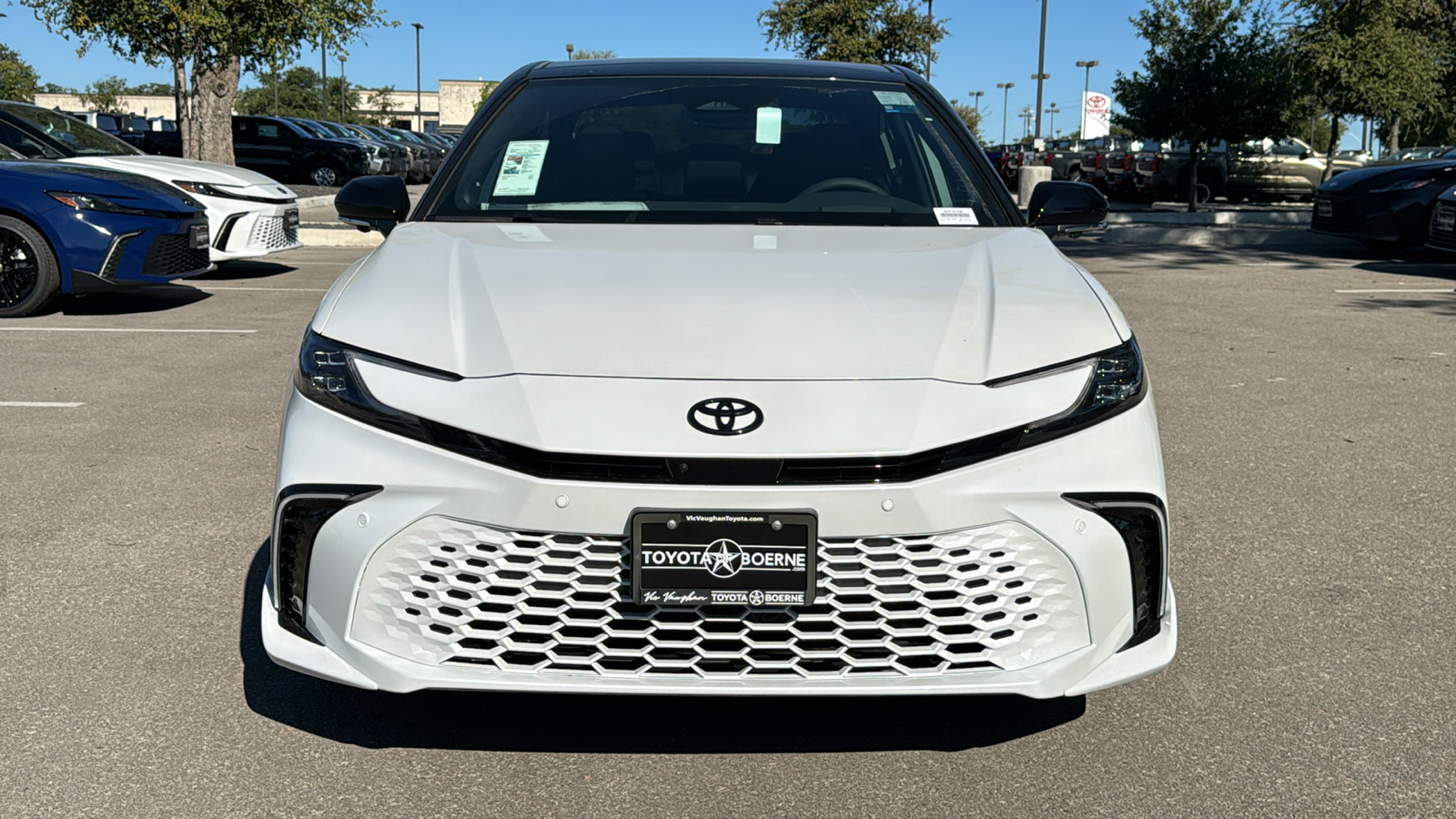 2025 Toyota Camry XSE 2