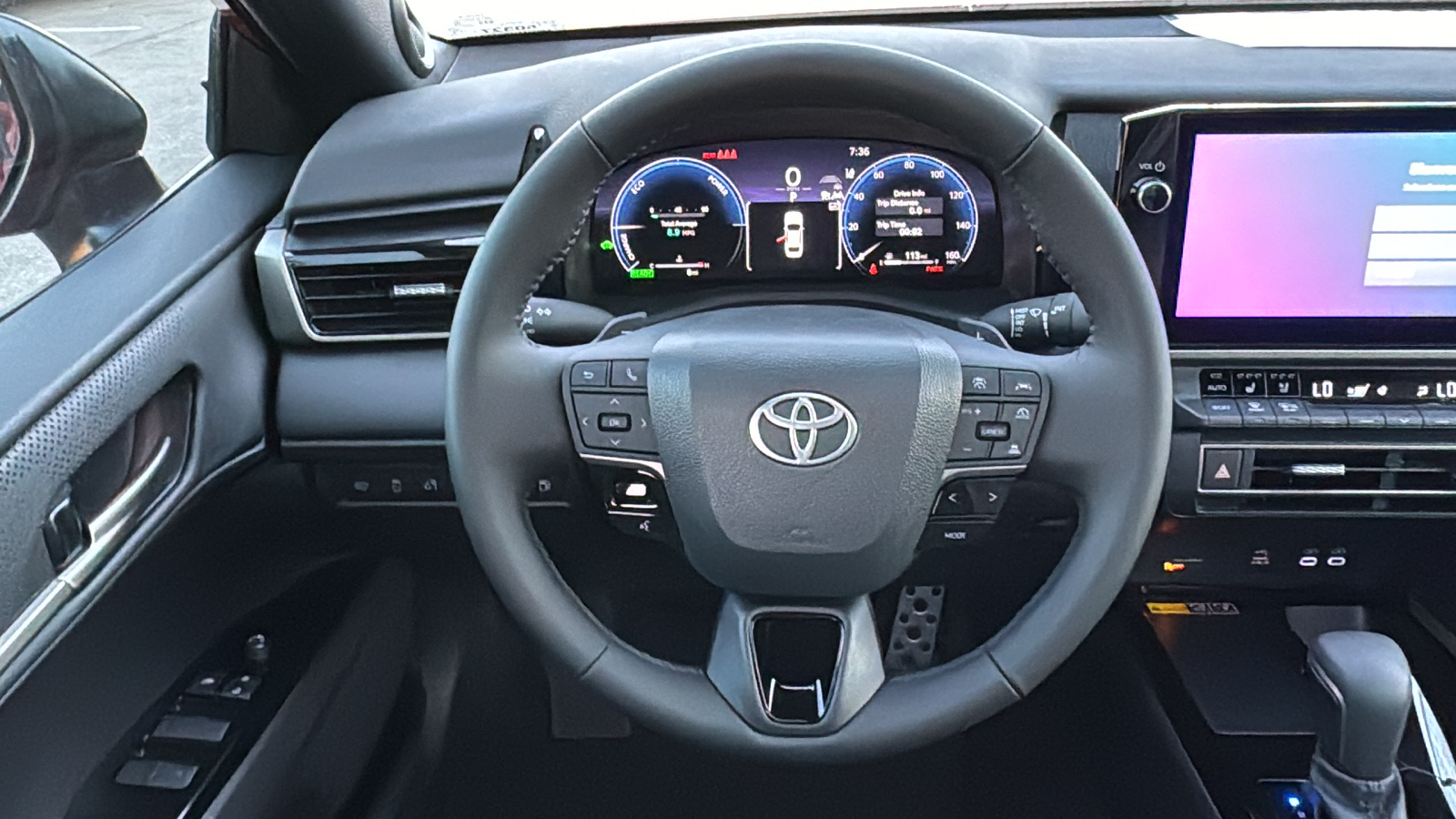 2025 Toyota Camry XSE 18