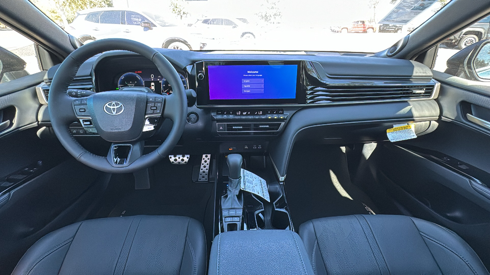 2025 Toyota Camry XSE 16