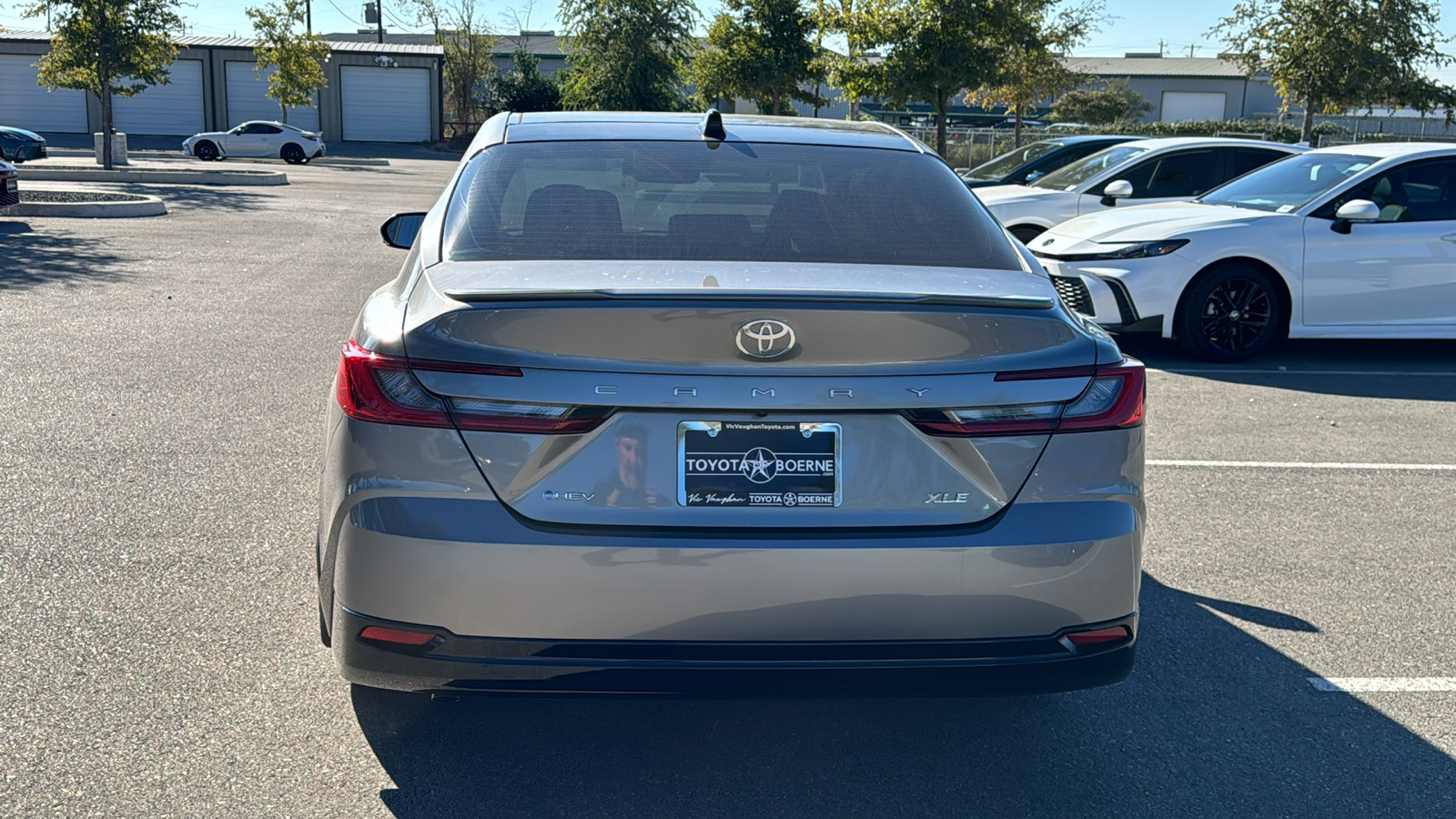 2025 Toyota Camry XLE 6