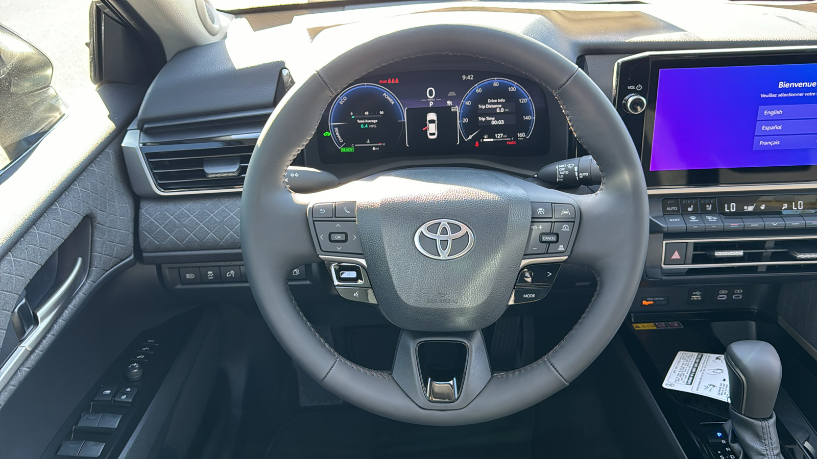 2025 Toyota Camry XLE 17