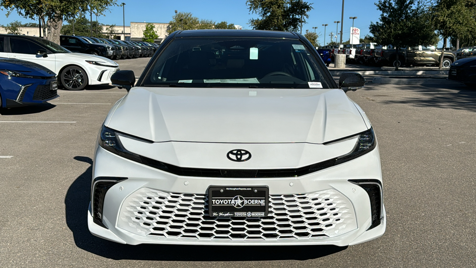 2025 Toyota Camry XSE 2