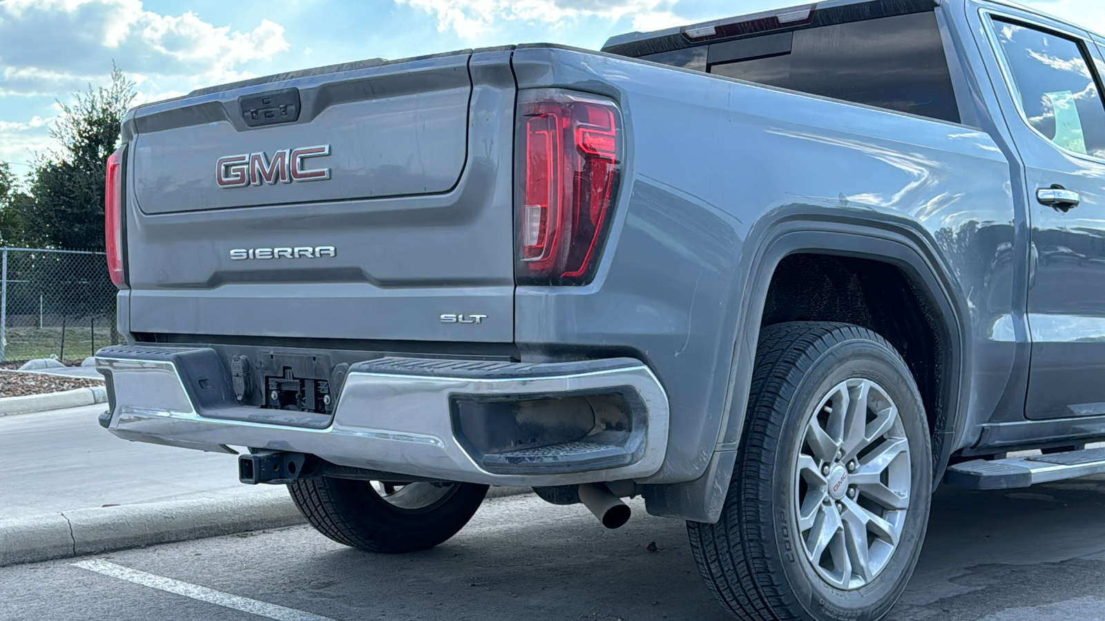 2020 GMC Sierra 1500 SLT 8