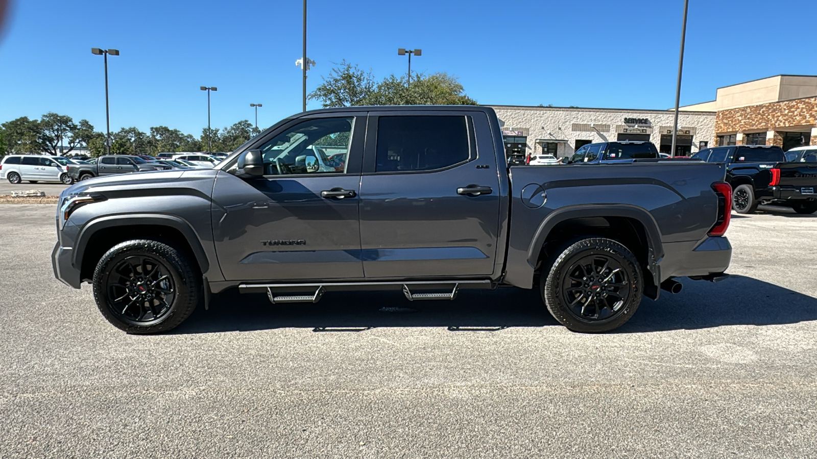 2025 Toyota Tundra SR5 5