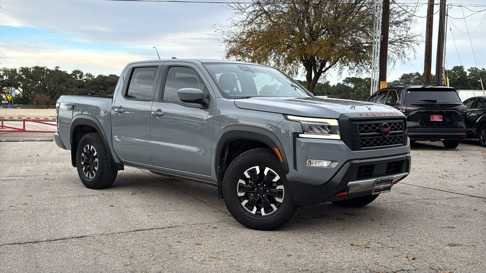 2023 Nissan Frontier PRO-X 39