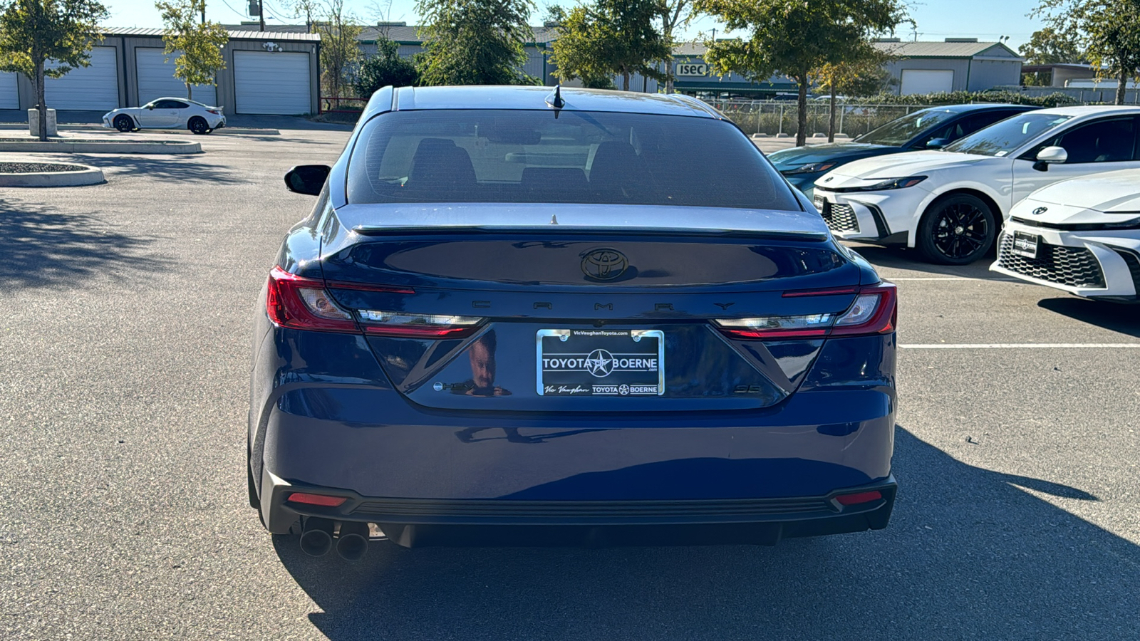 2025 Toyota Camry SE 6