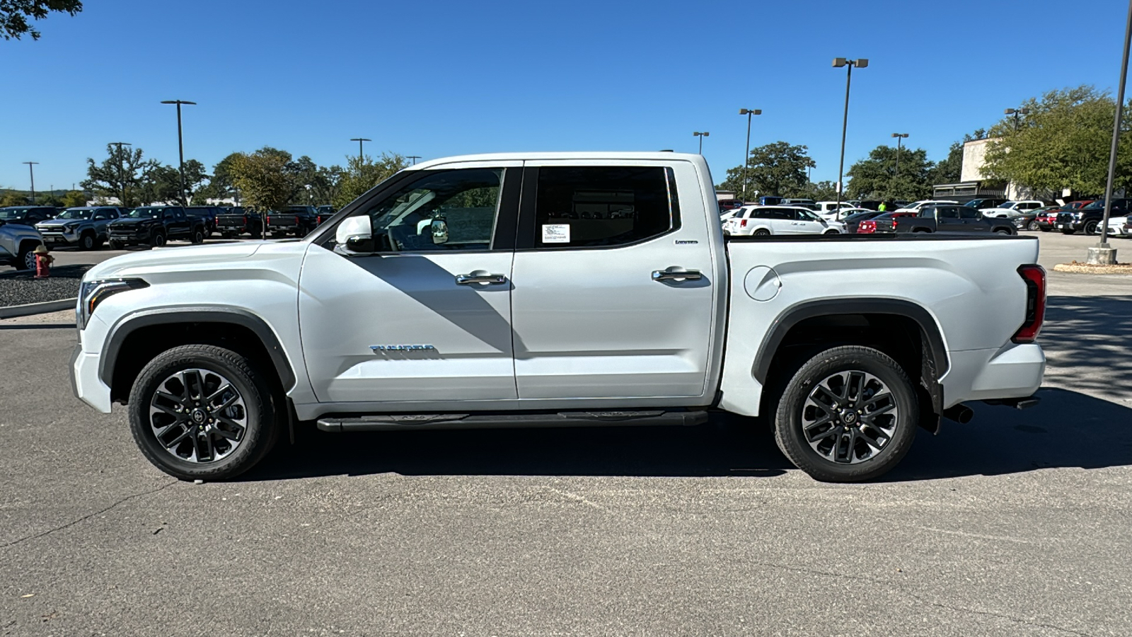 2025 Toyota Tundra Limited 5