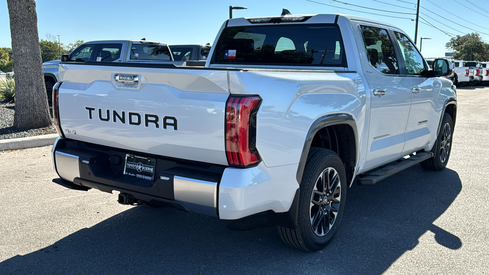 2025 Toyota Tundra Limited 8