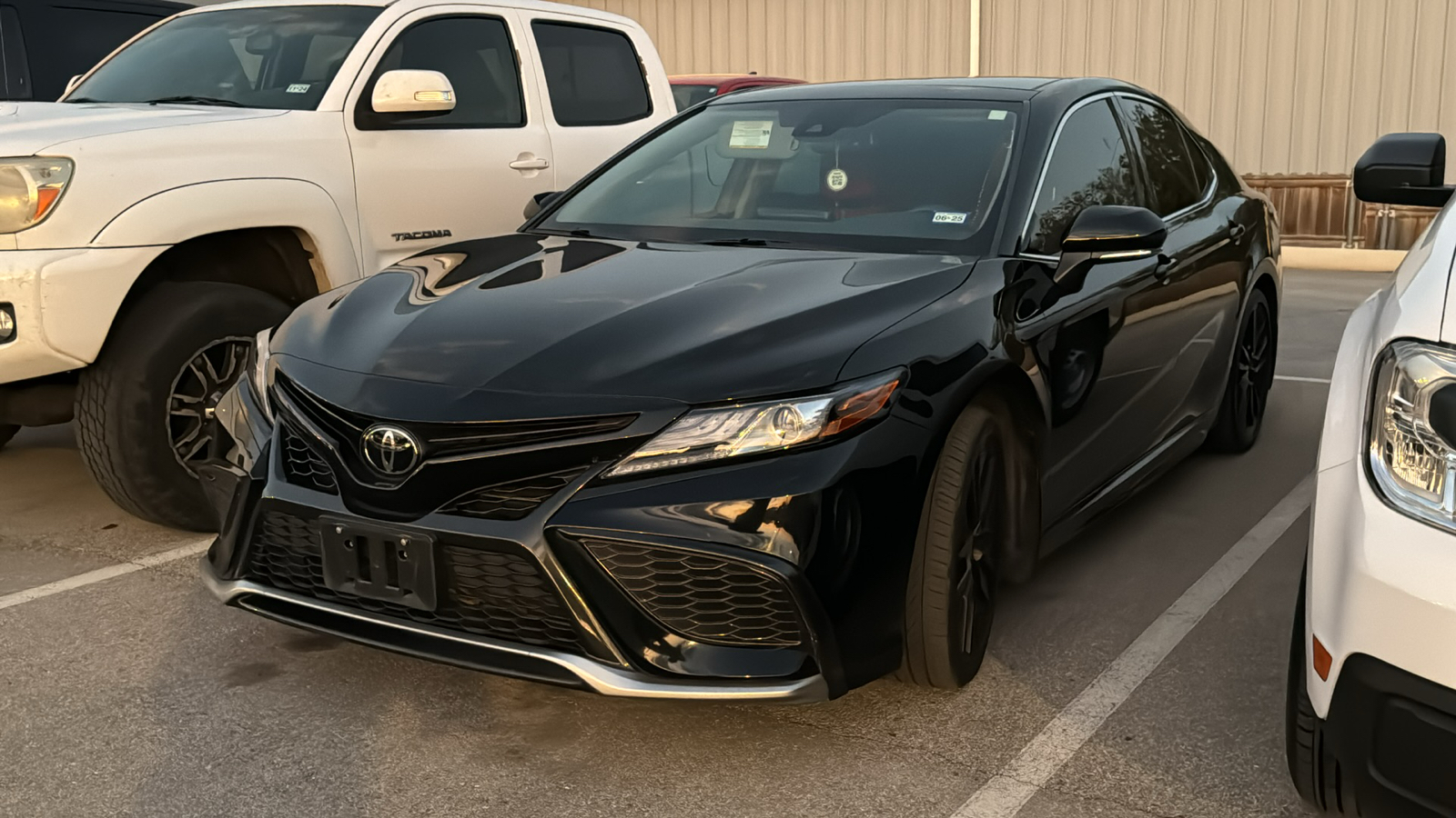 2021 Toyota Camry XSE 3