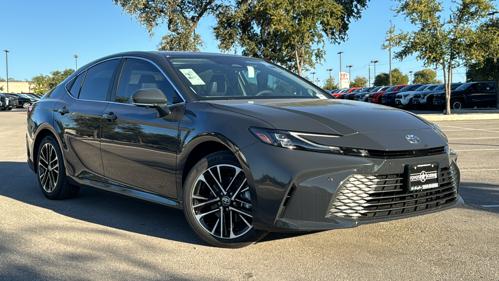 2025 Toyota Camry XLE 1