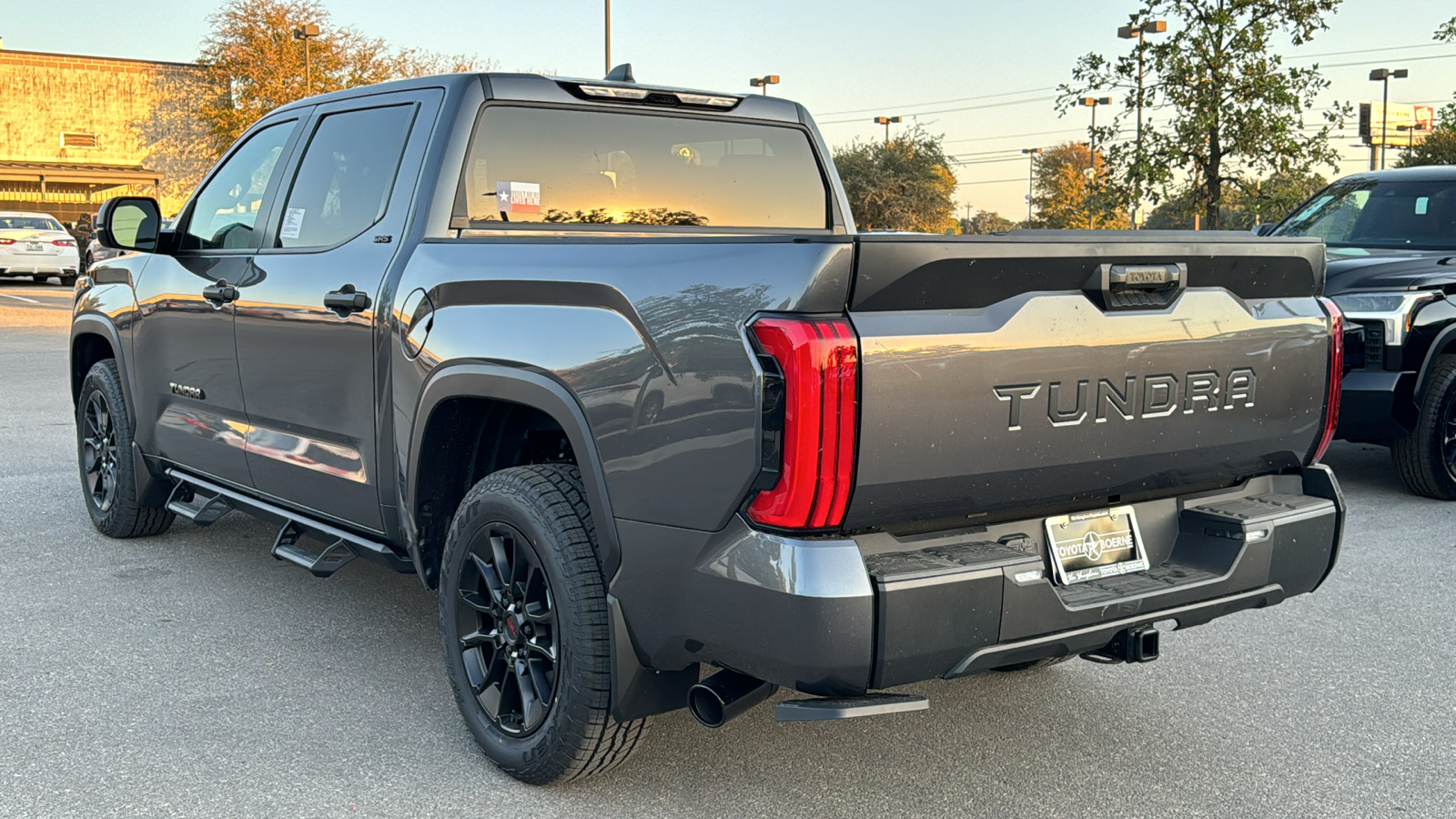 2025 Toyota Tundra SR5 5