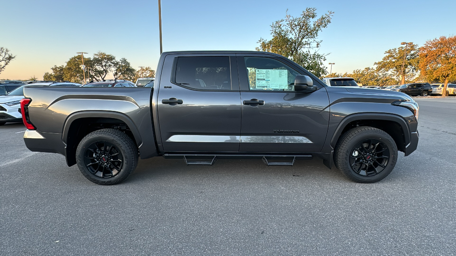 2025 Toyota Tundra SR5 8