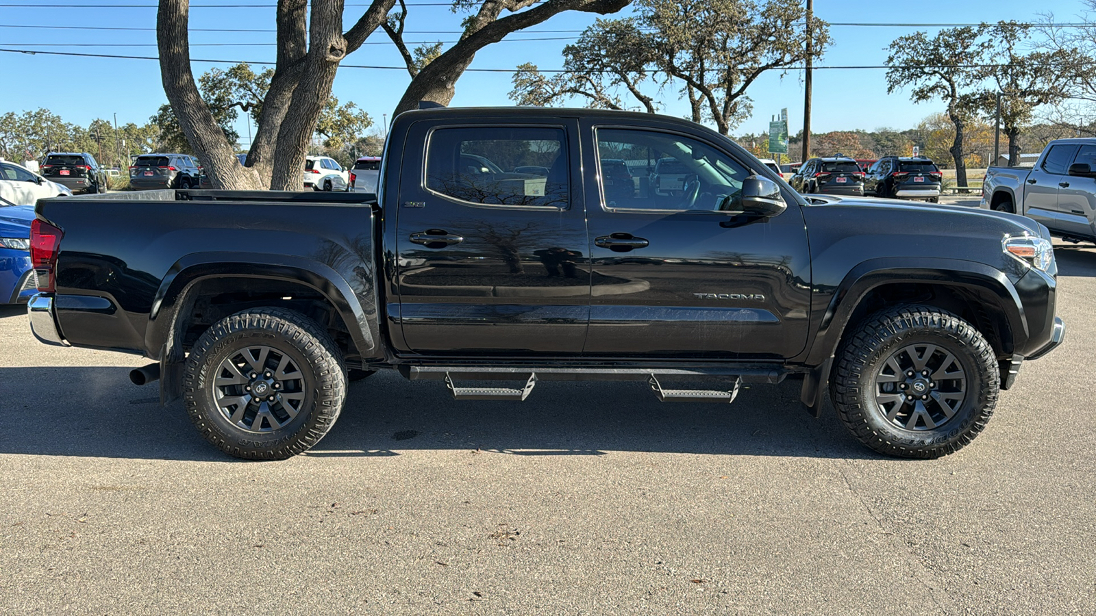 2023 Toyota Tacoma SR5 8