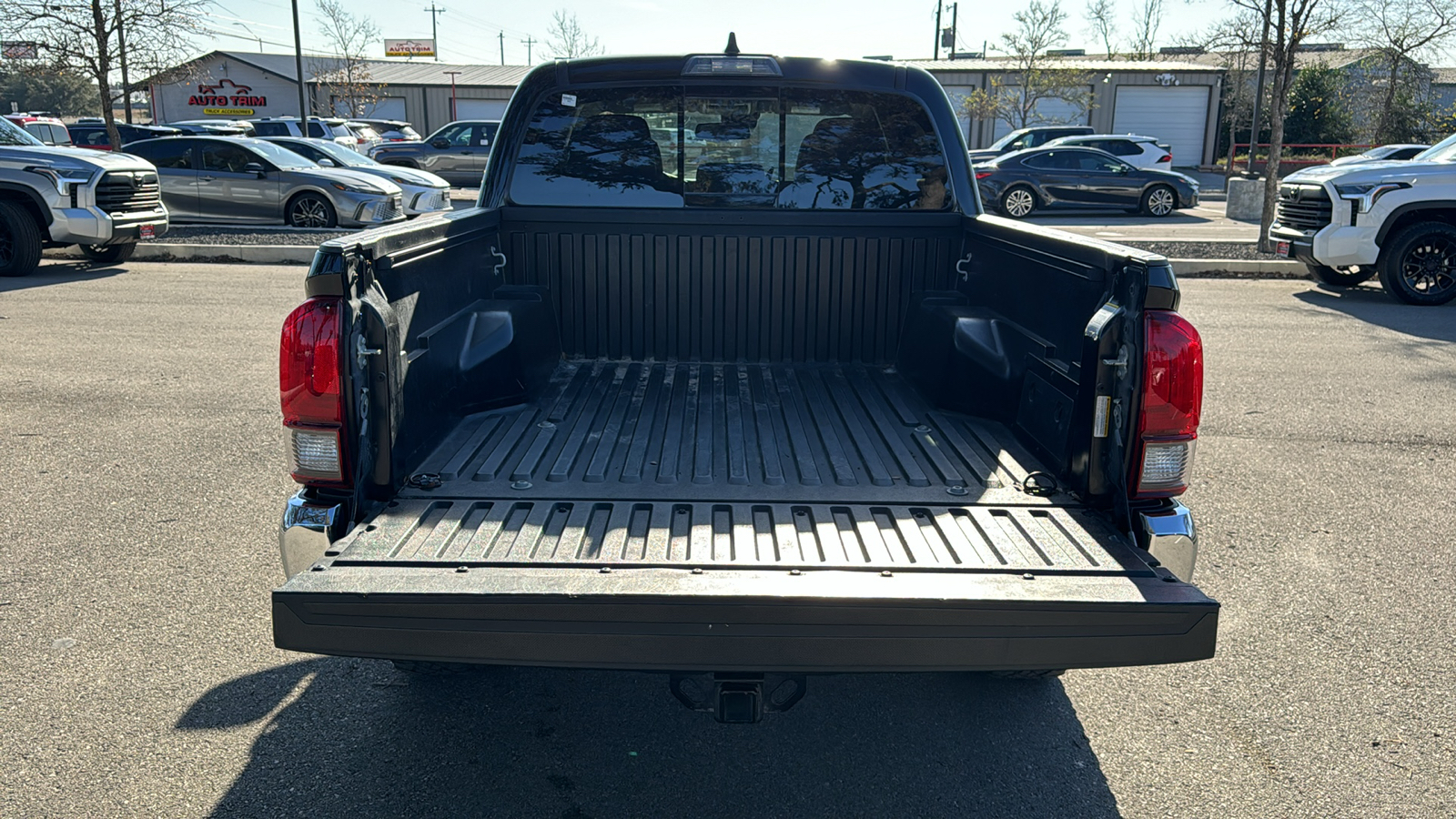 2023 Toyota Tacoma SR5 18