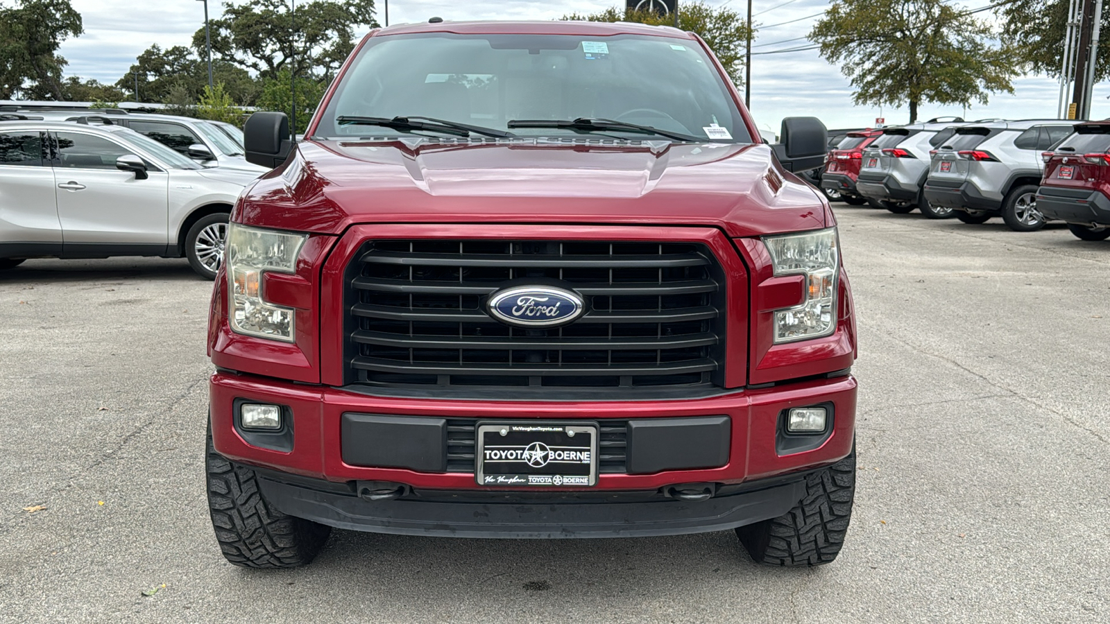 2015 Ford F-150 XLT 2