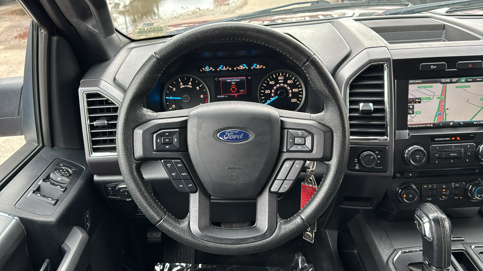 2015 Ford F-150 XLT 27