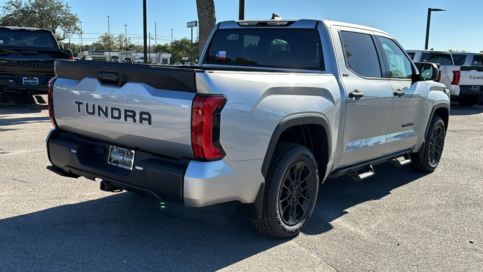 2025 Toyota Tundra SR5 8