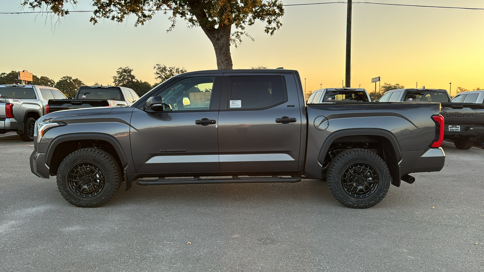 2025 Toyota Tundra SR5 4